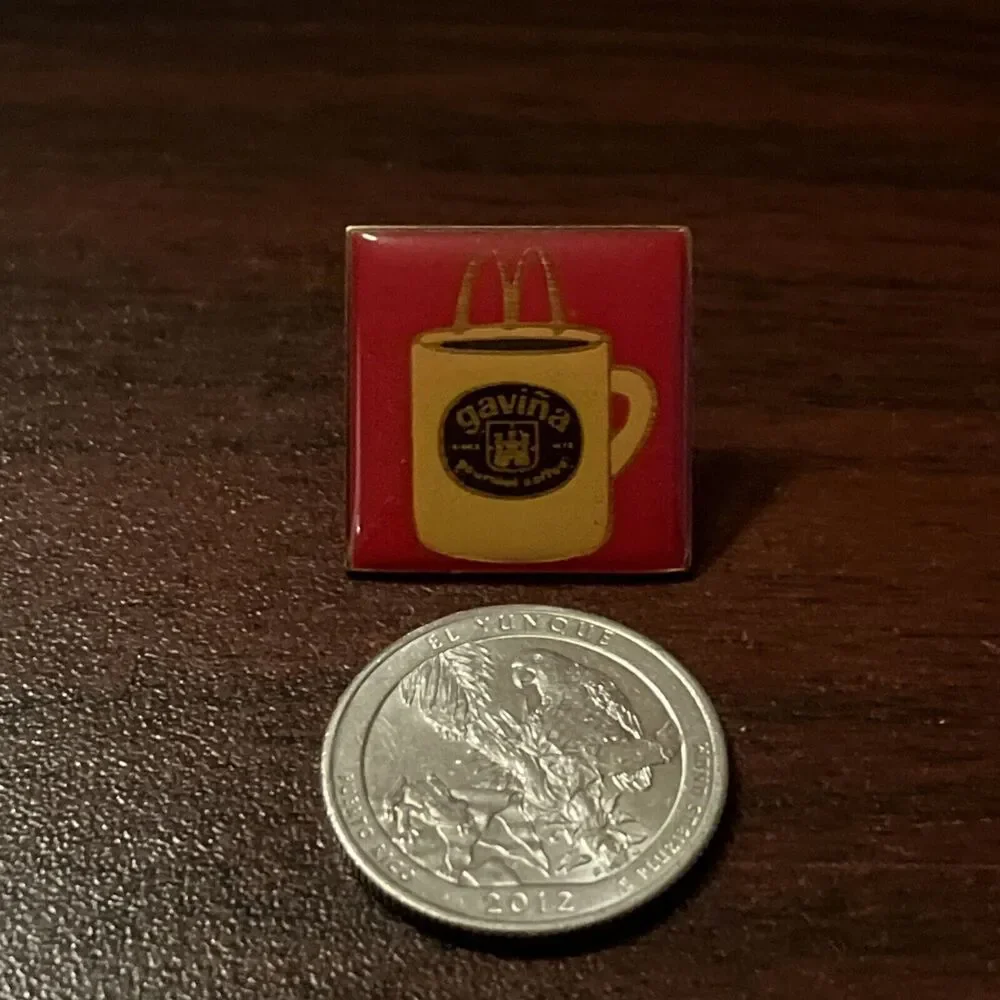 McDonald’s Gavina Gourmet‎ Coffee Mug Employee Lapel Hat Pin